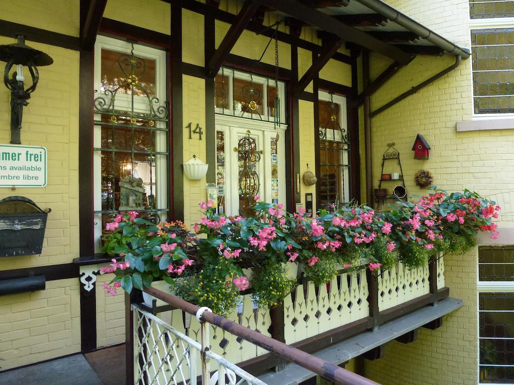 Hotel Tanneck Баден-Баден Экстерьер фото